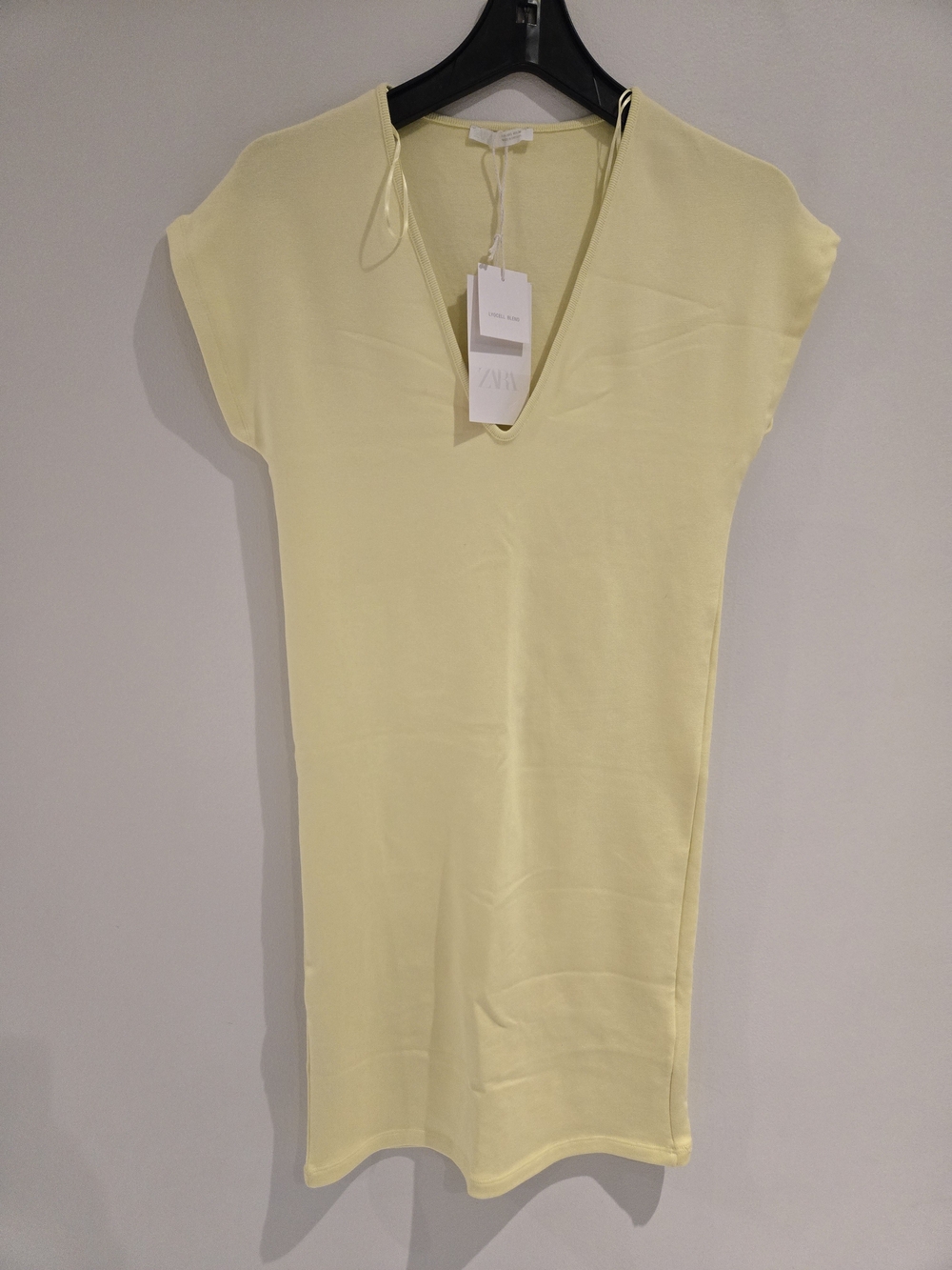 Zara Pale Yellow V-Neck Short Sleeve Tunic